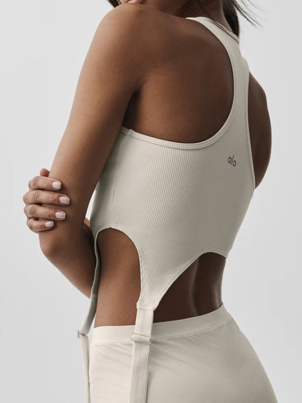 Alo Yoga Alosoft Ribbed Revelation Tank - Picture 9 of 9